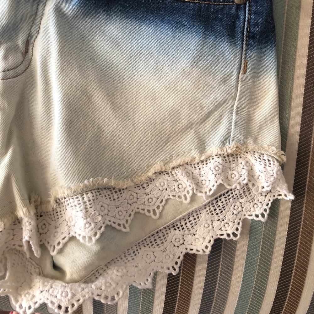 Free people Jean shorts! - Picture 3 of 5